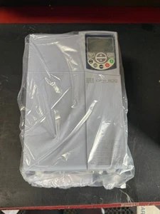 WEG AC VARIABLE FREQUENCY DRIVE CFW500D31P0T4DB20G2 20HP 31A 380-480V VT FRAM - Picture 1 of 2