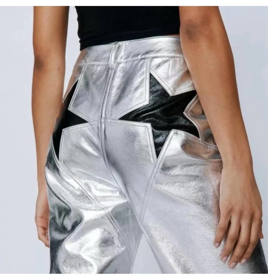 Pantalones de imitación de cuero de tiro alto Nasty Gal para mujer EE. UU. 12 y 14 de cuero plateado estrella nuevos con etiquetas Foto 1 de 4
