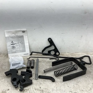 SAF Holland 5th Wheel Rebuild Kit RK351A02L (New Old Stock) - Picture 1 of 6