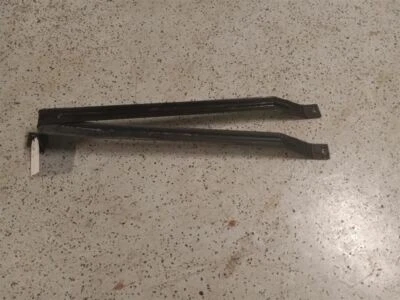 Juego de correas para tanque de combustible Chrysler Pacifica 2004-2008 18306 Foto 1 de 4