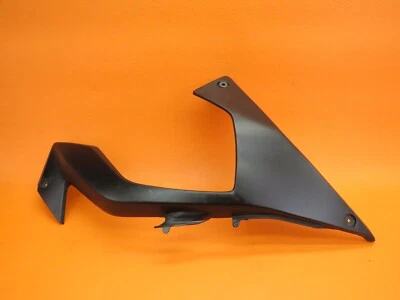2017 Yamaha Yzf R3 Oem Side Fairing Cowl Plastic - Image 1 of 4
