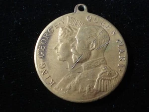 Coronation King George V KGV Queen Mary 1911 Medal (SA01) - Picture 1 of 2