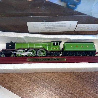 Atlas Edition A4 Class LNER Flying Scotsman Static Train Modell - Bild 1 von 4
