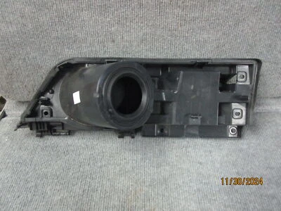 Ford Transit 350 2017-2020 puerto de llenado CK41-V27936-AK Foto 1 de 4