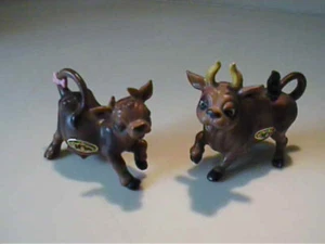 VINTAGE CERAMIC JOSEF ORIGINALS CARTOONY COW AND BULL - JAPAN - Picture 1 of 6