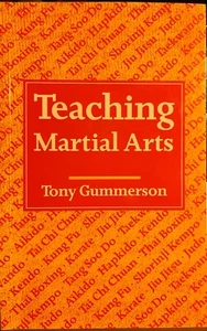 MARTIAL ARTS UNTERRICHTEN von Tony Gummerson - Sehr guter Zustand + - Bild 1 von 1