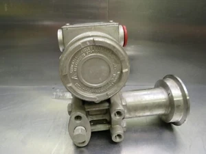 ABB Hart 264DGMGASA4SA4S1E6N2 Transmitter - Picture 1 of 6