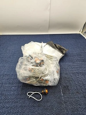 (QTY 100) GUWA 3/4 Inch Round Amber LED Sealed Side Marker Indicator Light - Image 1 of 4