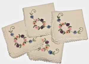 Juego de 4 servilletas de tela vintage floradas bordadas a mano/rochet - Imagen 1 de 7