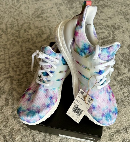 Sneakers da corsa Adidas Ultraboost 4.0 DNA. Taglia 8 5 US. Nuovissimo.