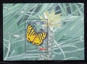 LESOTHO Amphicallia tigris Moth souvenir sheet - Picture 1 of 1