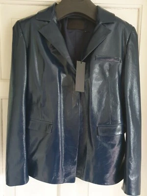 Drome - Image 1 of 4