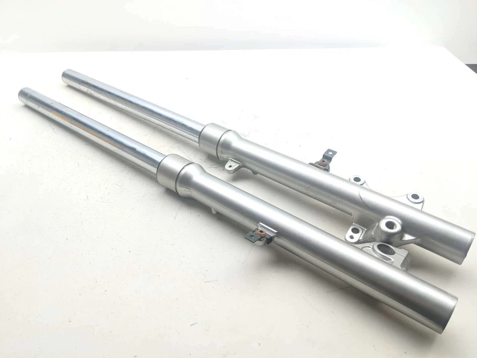 Juego de suspensión de horquillas de rueda delantera rectas 23 Kawasaki KLX 230 S AFMKT Showa Foto 1 de 4