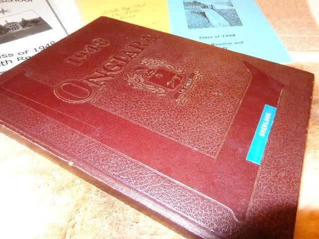 LaSalle High School Niagara Falls New York*1948 Ongiara Yearbook+Lots Of Extras! - Image 1 of 1
