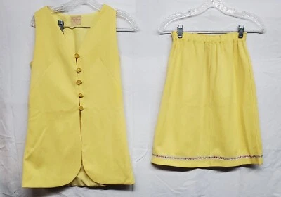 Conjunto de trajes informales amarillos vintage para mujer talla pequeña Foto 1 de 4