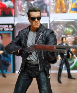 NECA Terminator 2: Judgment Day T-800 Arnold Schwarzenegger - ¡NUEVO!! - Imagen 1 de 18