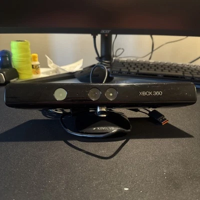 Microsoft Kinect Black 1414 For Xbox 360 - Image 1 of 4