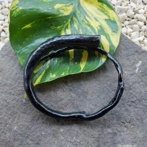 Exotisches indonesisches schwarzes Akar Bahar Armband echter Korallenarmreif #336 - Bild 1 von 6