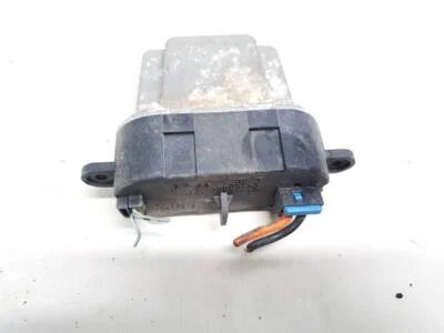 Resistencia de calefacción Alfa-Romeo 147 2002 (resistencia del motor del ventilador del calentador) #364130-37 Foto 1 de 4