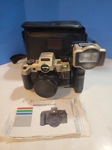 Sunny Model S2000 Film Camera With Flash, Manual And Carring Case - Picture 1 of 5
