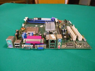 SCHEDA MADRE SOCKET 775 CPU INTEL PENTIUM - Immagine 1 di 4