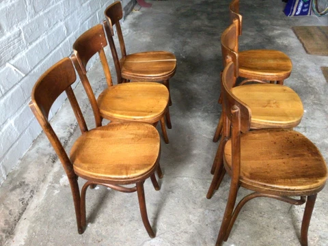 6 Thonet Austrian bentwood chair , moderate good condition, light brown color Cover