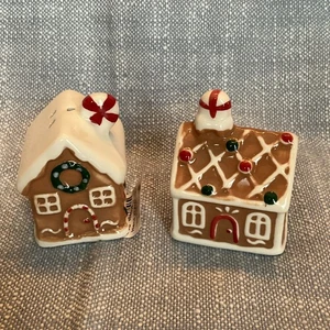 Cracker Barrel Lebkuchenhaus Salz und Pfefferstreuer Set Urlaub 2025-5 - Bild 1 von 13