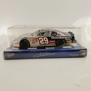 Kevin Harvick Signed #29 GM Goodwrench 1:24 Monte Carlo Diecast - Picture 1 of 15