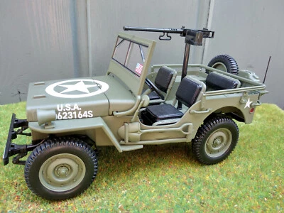 Jeep militaire US, Normandie D-Day 80eme anniversaire,Norev ,1/18, 18cm,neuve - Photo 1/4