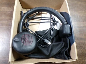 Polycom Wireless Headset Voyager 4310 UC - Picture 1 of 4