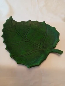 Green Cast Iron Leaf Tray, Trinket Dish, Nature Home Decor, 7.5" - Picture 1 of 9