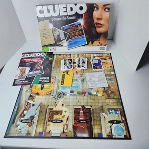 Cluedo Brettspiel Discover The Secrets Parker Hasbro 2008 vollständig - Bild 1 von 8