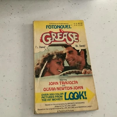 Fotonevel 1978 Film Story Book John Travolta Olivia Newton-John Grease 1st Edit - Image 1 of 4