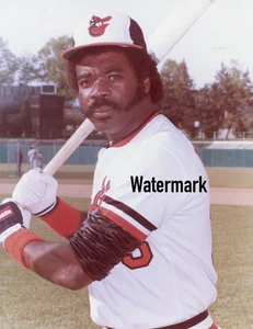 Eddie Murray Orioles HOFer PROFESSIONAL 8x10 "TYPE 1" PHOTO "KODAK PAPER" YOUNG - Picture 1 of 2