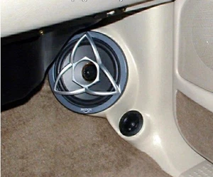 Q-Logic Custom Kick Panel Speaker Mounts Chevy SILVERADO Crew Cab 2001-2006 - Picture 1 of 9