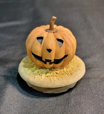 Jack-O-Lantern Paja Calabaza Halloween Otoño Decoración Our America Candle Co. Topper Foto 1 de 4