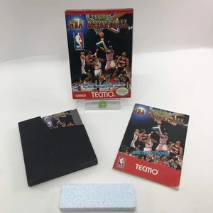 Tecmo NBA Baloncesto (Nintendo NES, 1992) Probado Caja Original con Manual - Imagen 1 de 16