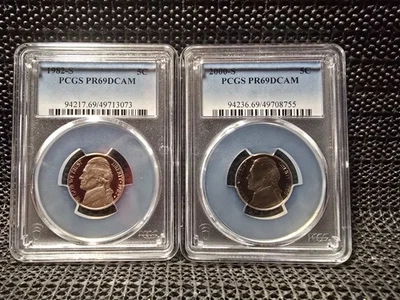 Conjunto de 19, 1982s - 2000s PCGS PR69DCAM NICKELS - Imagem 1 de 4