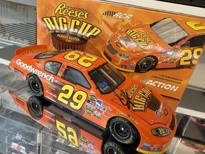 RARE Autographed/Signed 2005 1/24 Kevin Harvick #29 Reeses Big Cup GM Goodwrench - Picture 1 of 14
