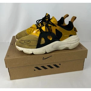 NIKE HUARACHE-TYPE CLUB GOLD PALE IVORY 8 - Picture 1 of 10