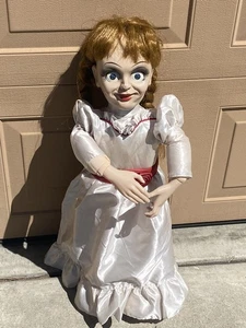 Annabelle Puppe - Lebensgroß - (30 cm) / Beschwören Horror! - Guter Zustand! - Bild 1 von 3