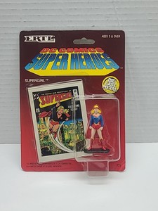 Vintage DC Comics Supergirl #729 Super Heroes Diecast Figure 1990 Ertl W/ Card