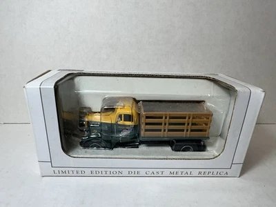 Spec Cast Chicago Northwestern Railroad White WC Stakebed Truck 1:50 Diecast NEW - Image 1 of 4