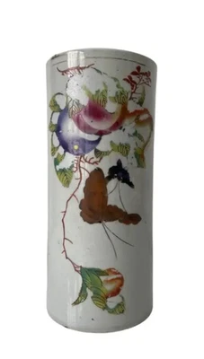 Sombrero de rosa familiar china del siglo XIX dinastía Qing soporte o maceta de cepillo Foto 1 de 4