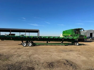 John Deere 616C 2018 cabezal de fila de cultivo 16 filas cabezal de 30" con remolque Foto 1 de 4