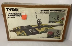 Tyco HO Scale Operating Crossing Gate No. 908 W/Box EXCELLENT CONDITION L@@K!! - Picture 1 of 6