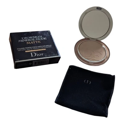 DIOR Diorskin Mineral Nude Matte Perfecting Powder 02 Light New Boxed  - Image 1 of 4