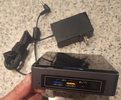 Intel NUC, nuc7i5bnk (Intel i5-7260U, 16 GB RAM, 240GB M.2 SSD), Linux Mint - Image 1 of 4