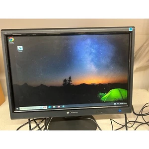 Gateway -LE1936 -19" LED Widescreen Monitor - (parts only some scratches on scre - Picture 1 of 6