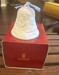 Lladro Spain 1998 Porcelain Christmas Bell Ornament #16560 with Original Box - Picture 1 of 4